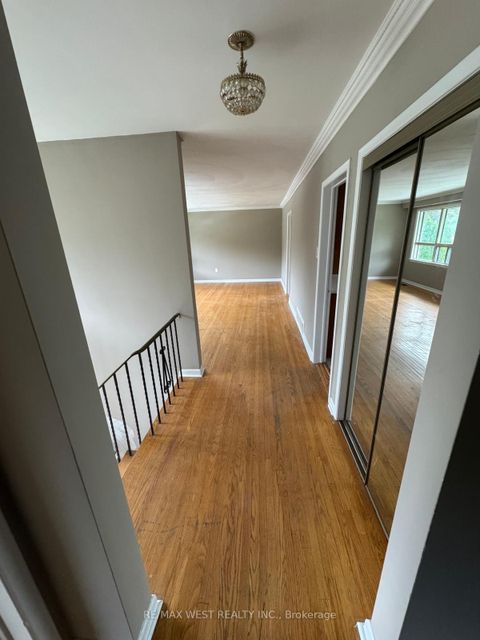 Photo 32 at 29 Fulwell Crescent, York University Heights, Toronto