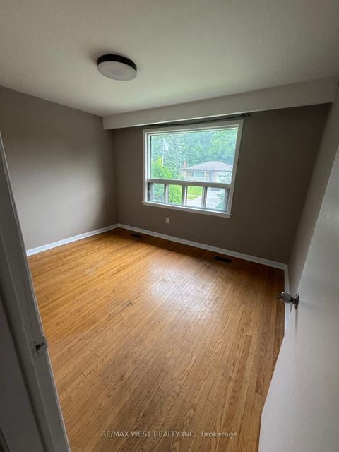 Photo 35 at 29 Fulwell Crescent, York University Heights, Toronto