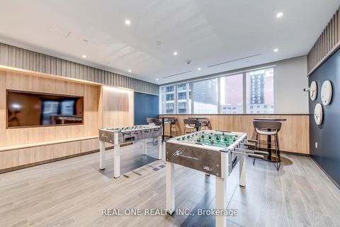 Photo 29 at 201 - 357 King Street W, Waterfront Communities C1, Toronto