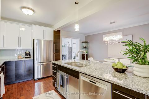Photo 11 at 331 Millwood Road, Mount Pleasant East, Toronto