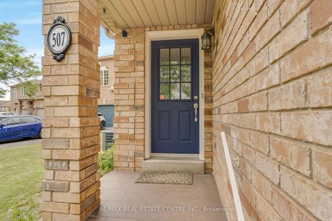 Photo 8 at 507 Rourke Place, College Manor, Newmarket