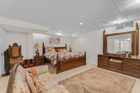 Photo 40 at 507 Rourke Place, College Manor, Newmarket