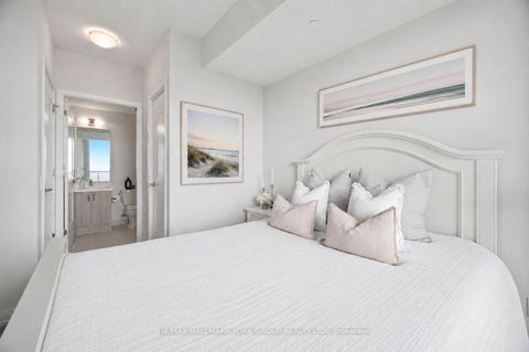 Photo 10 at 2117 - 7895 Jane Street, Concord, Vaughan
