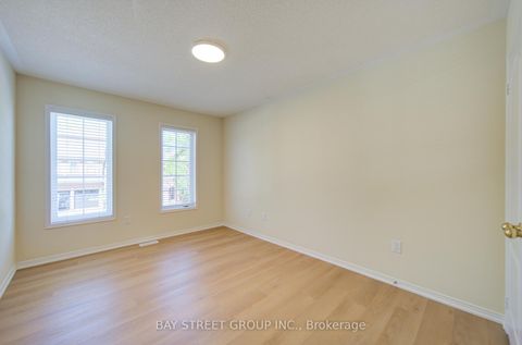Photo 12 at 50 Greenbank Drive, Jefferson, Richmond Hill