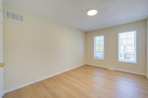 Photo 13 at 50 Greenbank Drive, Jefferson, Richmond Hill