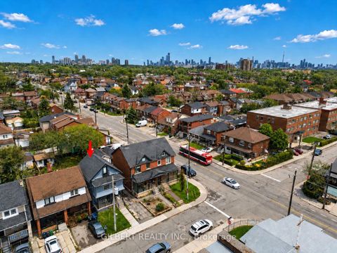 Photo 0 at 405 Westmount Avenue, Oakwood Village, Toronto