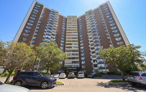 Photo 1 at 207 - 60 Pavane Linkway, Flemingdon Park, Toronto