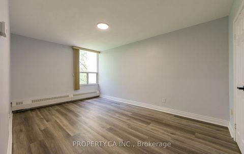 Photo 6 at 207 - 60 Pavane Linkway, Flemingdon Park, Toronto