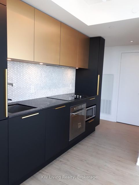 Photo 6 at 4212 - 85 Wood Street, Yonge Corridor, Toronto