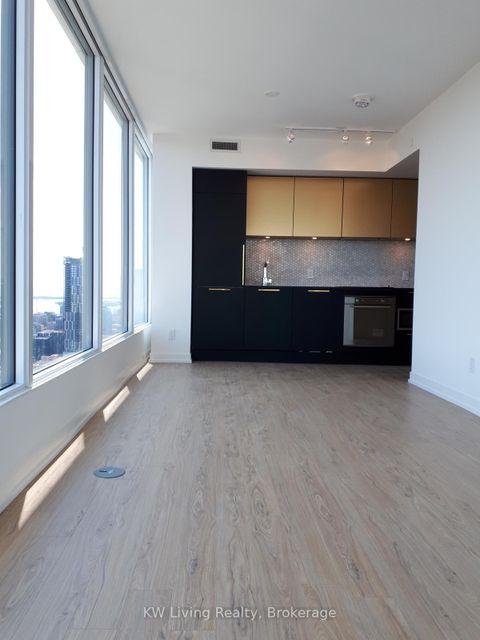 Photo 7 at 4212 - 85 Wood Street, Yonge Corridor, Toronto