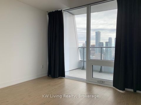 Photo 10 at 4212 - 85 Wood Street, Yonge Corridor, Toronto