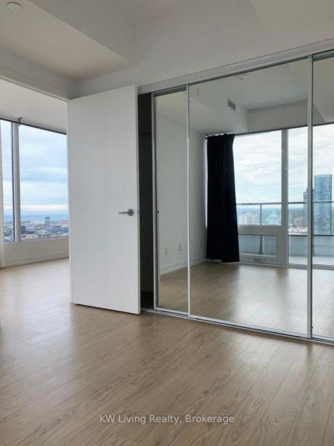 Photo 12 at 4212 - 85 Wood Street, Yonge Corridor, Toronto