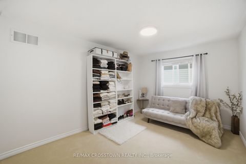 Photo 22 at 17 Counsellor Terrace, Shore, Barrie