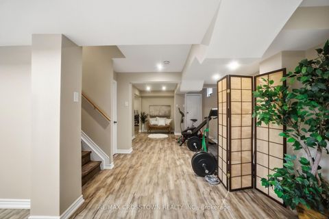 Photo 32 at 17 Counsellor Terrace, Shore, Barrie