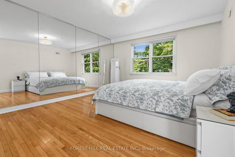Photo 13 at 29 Foxwarren Drive, Bayview Village, Toronto