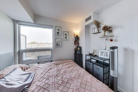 Photo 8 at 520 - 120 Varna Drive, Lawrence, Toronto