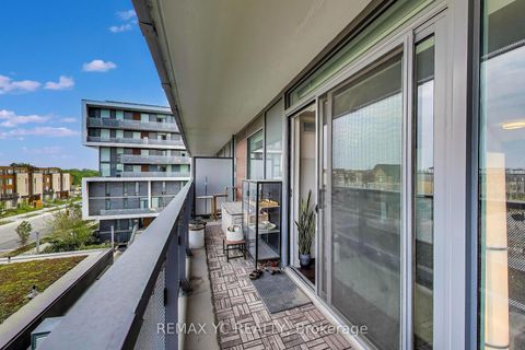 Photo 15 at 520 - 120 Varna Drive, Lawrence, Toronto