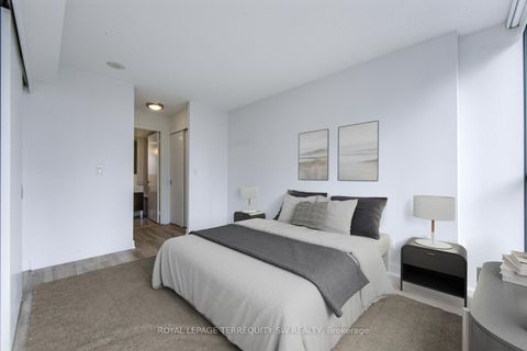Photo 7 at 707 - 110 Charles Street E, Yonge Corridor, Toronto