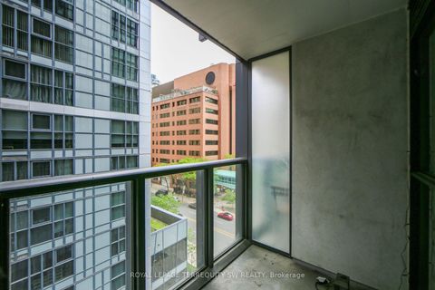 Photo 14 at 707 - 110 Charles Street E, Yonge Corridor, Toronto