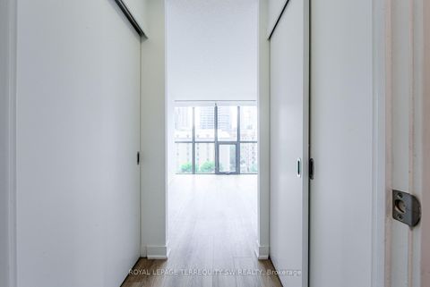Photo 17 at 707 - 110 Charles Street E, Yonge Corridor, Toronto