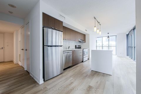 Photo 29 at 707 - 110 Charles Street E, Yonge Corridor, Toronto
