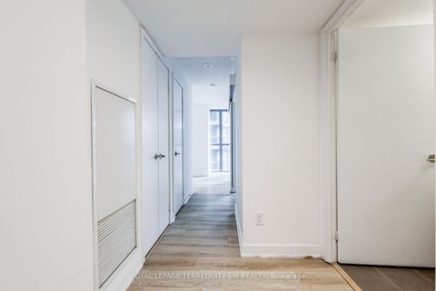 Photo 36 at 707 - 110 Charles Street E, Yonge Corridor, Toronto