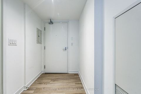 Photo 37 at 707 - 110 Charles Street E, Yonge Corridor, Toronto