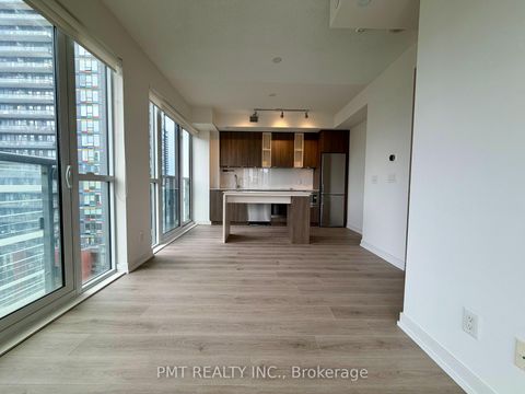 Photo 1 at 1009 - 200 Sackville Street, Regent Park, Toronto