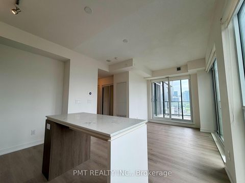 Photo 6 at 1009 - 200 Sackville Street, Regent Park, Toronto