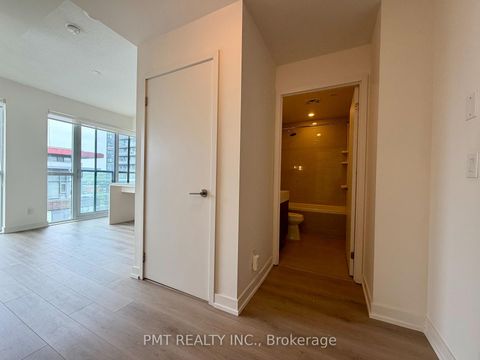 Photo 17 at 1009 - 200 Sackville Street, Regent Park, Toronto