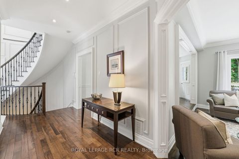 Photo 4 at 48 Hodgkinson Crescent, Hills of St Andrew, Aurora
