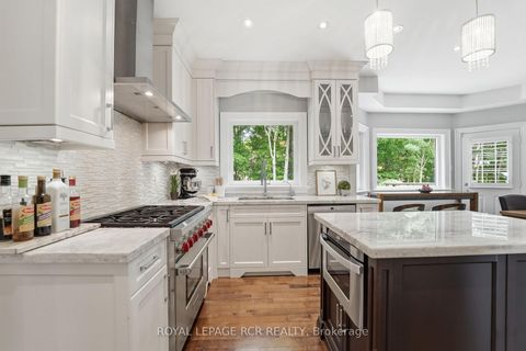 Photo 12 at 48 Hodgkinson Crescent, Hills of St Andrew, Aurora