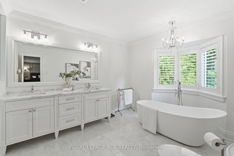 Photo 23 at 48 Hodgkinson Crescent, Hills of St Andrew, Aurora