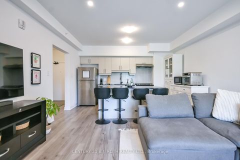 Photo 10 at 604 - 8 Culinary Lane, Rural Barrie Southeast, Barrie
