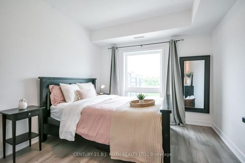 Photo 17 at 604 - 8 Culinary Lane, Rural Barrie Southeast, Barrie