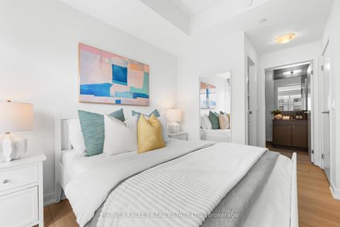 Photo 8 at 2820 - 98 Lillian Street, Mount Pleasant West, Toronto