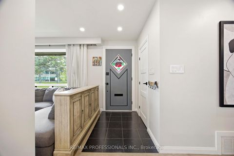 Photo 1 at 33 Brampton Road, Richview, Toronto