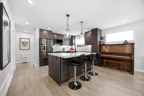 Photo 8 at 33 Brampton Road, Richview, Toronto