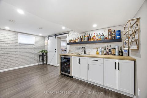Photo 24 at 33 Brampton Road, Richview, Toronto