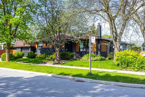 Photo 40 at 33 Brampton Road, Richview, Toronto