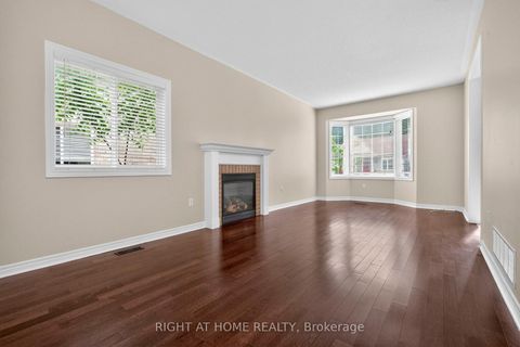 Photo 9 at 13 Thrushwood Drive, 400 West, Barrie
