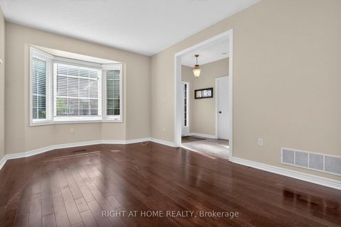 Photo 11 at 13 Thrushwood Drive, 400 West, Barrie