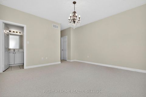 Photo 33 at 13 Thrushwood Drive, 400 West, Barrie