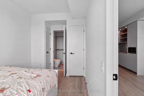 Photo 25 at 4303 - 55 Charles Street E, Yonge Corridor, Toronto