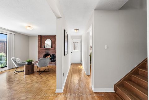 Photo 24 at 34 John Lindsay Court, Jane Heights, Toronto