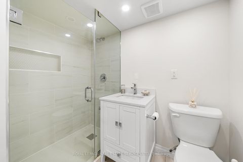 Photo 39 at 34 John Lindsay Court, Jane Heights, Toronto