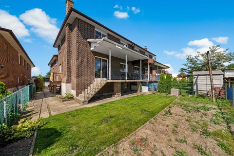 Photo 42 at 34 John Lindsay Court, Jane Heights, Toronto