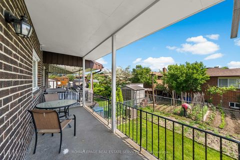 Photo 45 at 34 John Lindsay Court, Jane Heights, Toronto