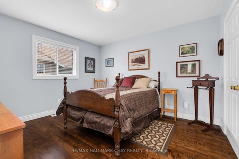 Photo 17 at 317 Harvie Road, Holly, Barrie