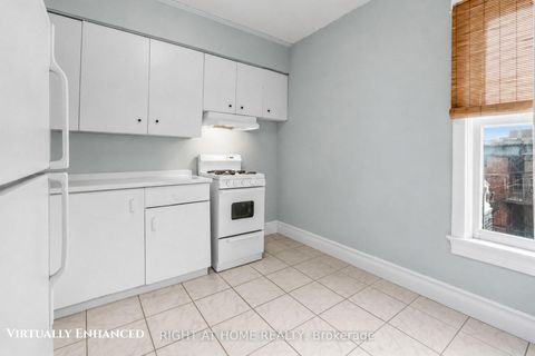 Photo 7 at 542 Crawford Street, Little Italy, Toronto